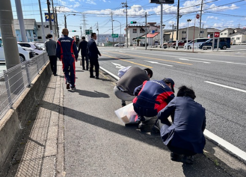 群馬ダイハツ 伊勢崎店 地域清掃