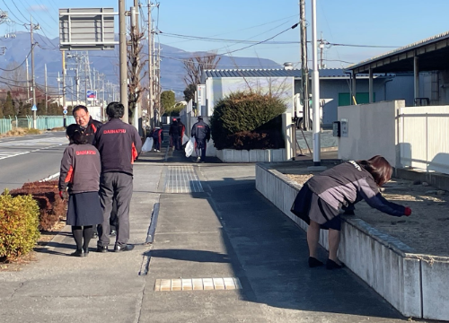 群馬ダイハツ 城南センター 地域清掃
