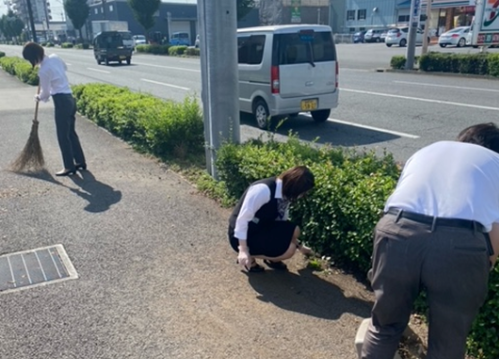 群馬ダイハツ 前橋東店 地域清掃