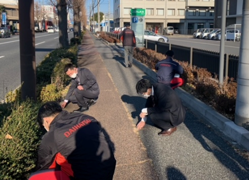 群馬ダイハツ 前橋西店 地域清掃